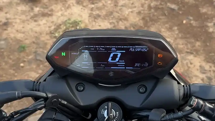 Bajaj Pulsar N160 - Digital Console