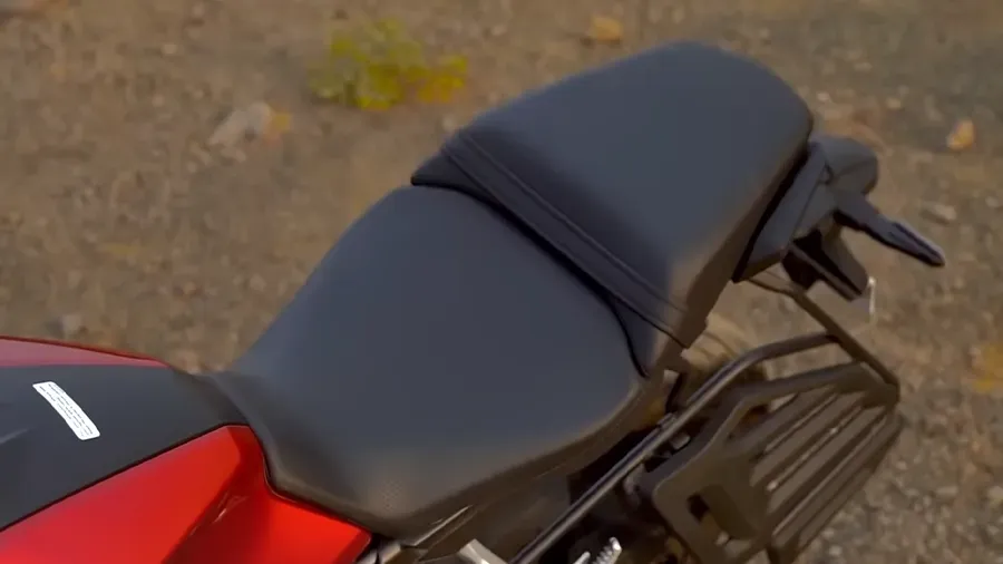 Honda CB300r Seat