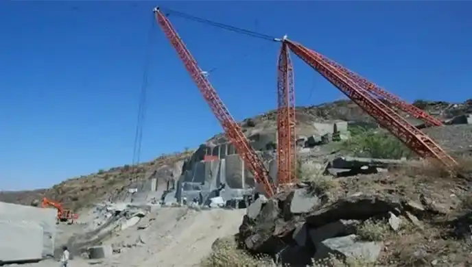 B engineering vewDC30MT Crane