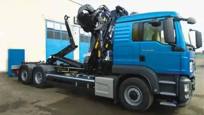 Marchesi M18 F Crane