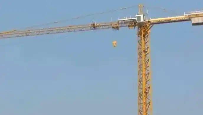 Potain MC125 Crane
