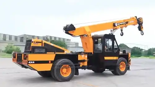 ESCORTS Farana F15