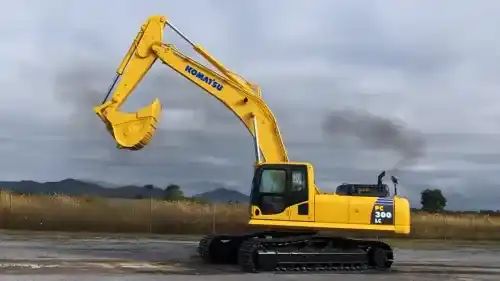Komatsu PC300LC