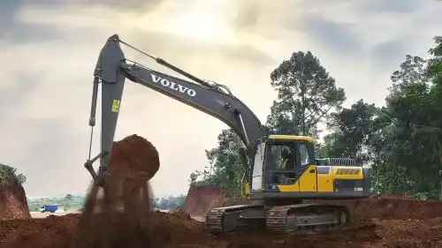Volvo EC200D