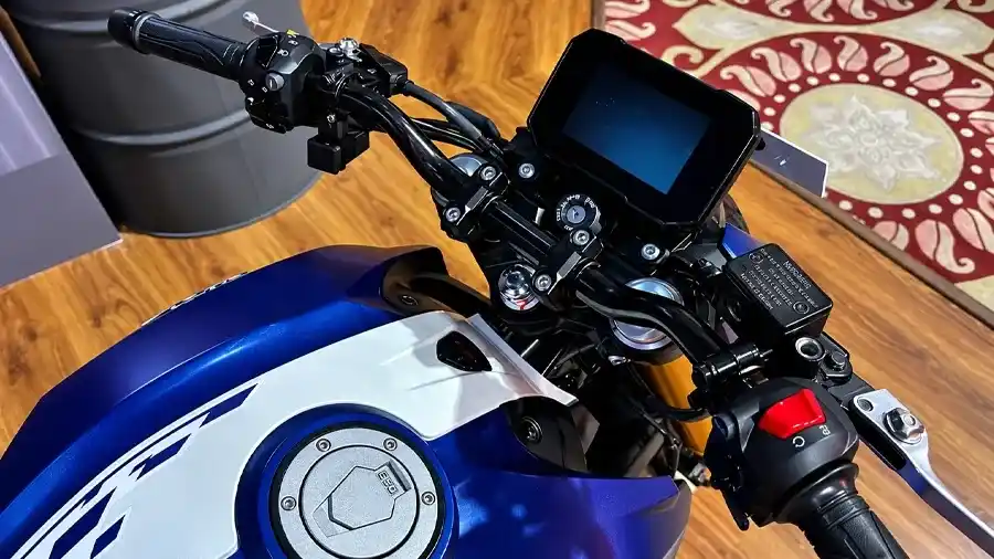 TVS Apache RTR 200 4V
