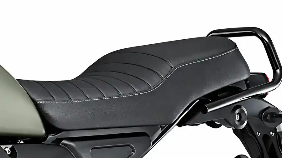 Yamaha FZ X Hybrid - Seat