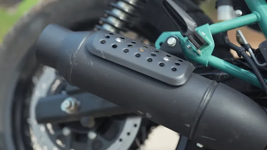 Royal Enfield Bear 650 - Exhaust