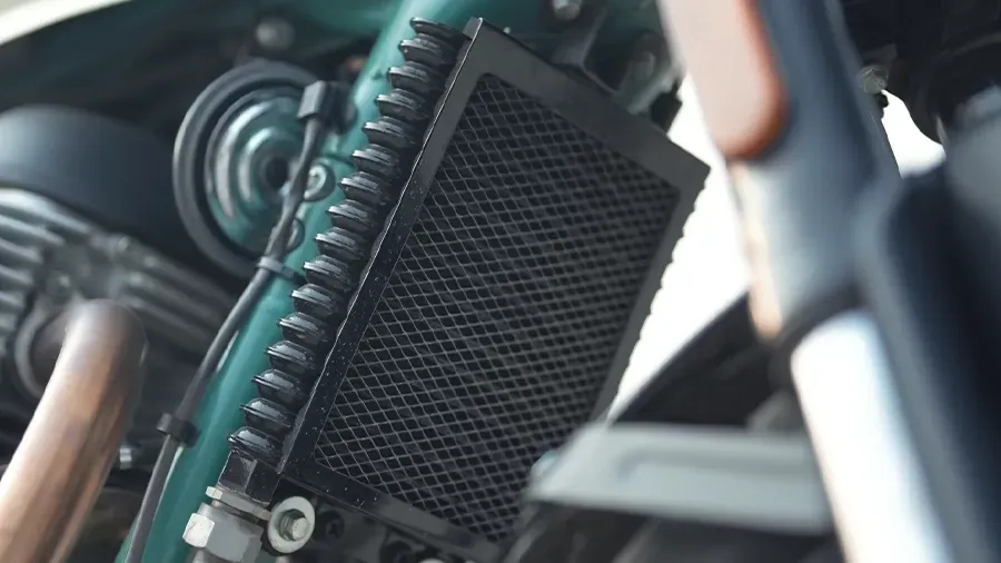 Royal Enfield Bear 650 - Radiator